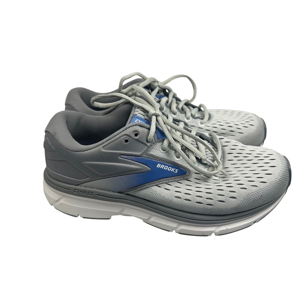 Women's Brooks DYAD II Size 7 Gray and Blue Sneakers